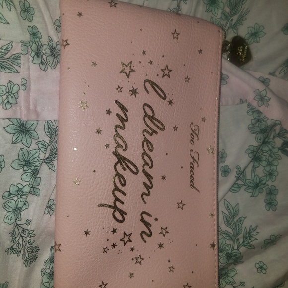 authentic too faced - Picture 1 of 3